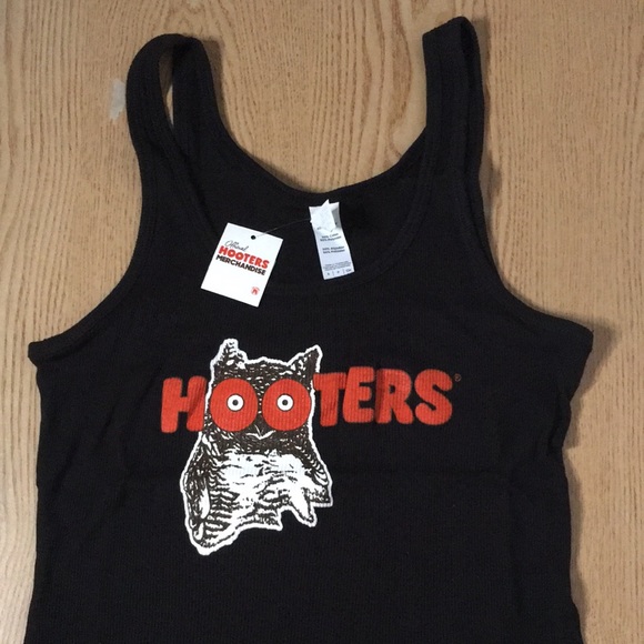 New Hooters Girl Ribbed Tank Lightweight Soft Stretchy Small Medium Large & XL - Picture 2 of 6